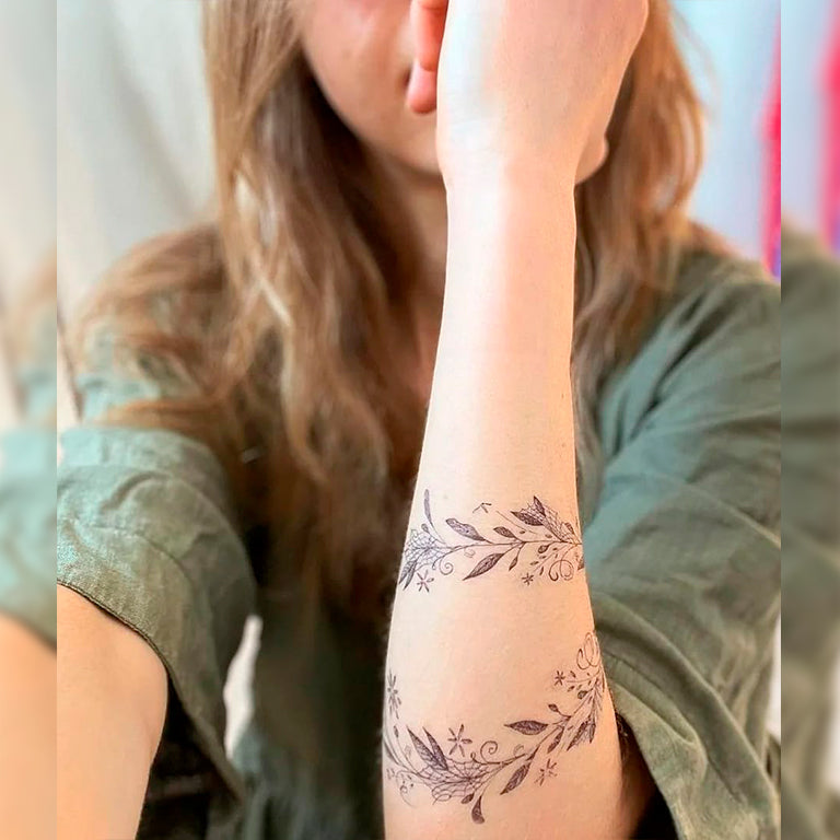 Temporary tattoo "Flowers on the wrist - Pack"